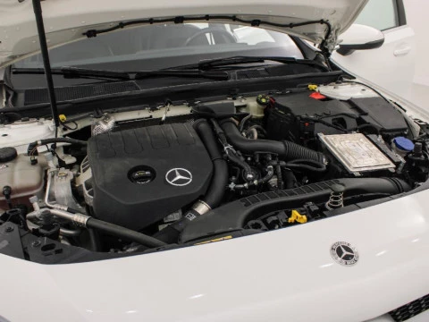 Mercedes-Benz Clase A 1.3 A 180 136 4P