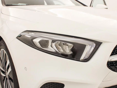 Mercedes-Benz Clase A 1.3 A 180 136 4P