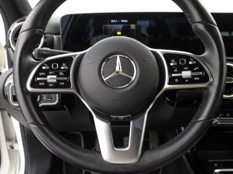 Mercedes-Benz Clase A 1.3 A 180 136 4P
