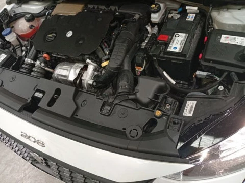 Peugeot 208 BlueHDi 73kW (100CV) Active