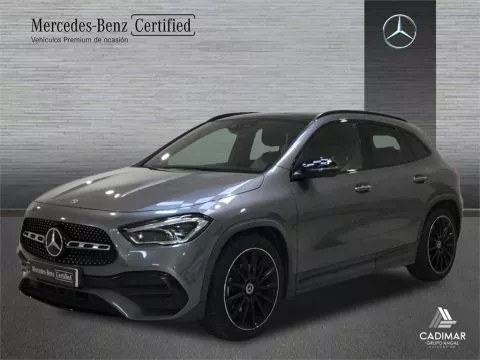 Mercedes-Benz Clase GLA 220 D 4MATIC Mercedes-Benz Clase GLA 220 D 4MATIC