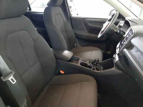 Volvo XC40 T4 Plug-in Hybrid Bright Essential hibrido enchufable