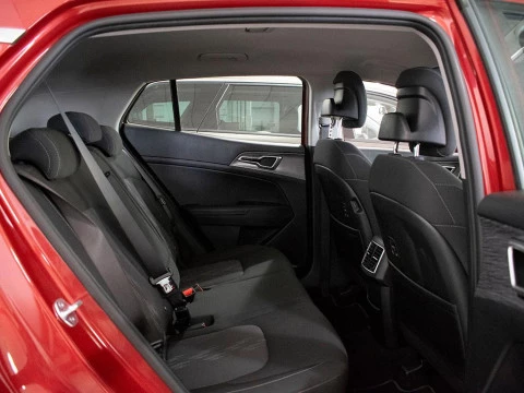 Kia Sportage 1.6 T-GDI MHEV 110KW DRIVE 5P