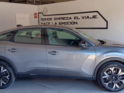 Citroën C4 1.2 HYBRID MHEV 145 EDCS6 BUSINESS EDIT 5P