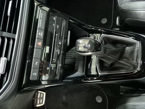 Volkswagen T-Cross R-Line 1.0 TSI 85 kW (116 CV) DSG