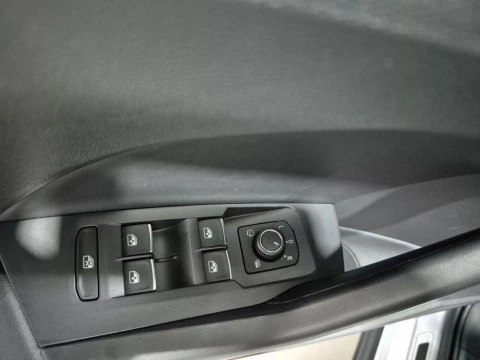 Volkswagen T-Cross R-Line 1.0 TSI 85 kW (116 CV) DSG