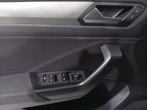 Volkswagen T-Roc Advance R-Line 1.0 TSI 81 kW (110 CV)