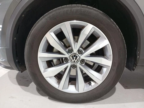 Volkswagen T-Roc Advance R-Line 1.0 TSI 81 kW (110 CV)