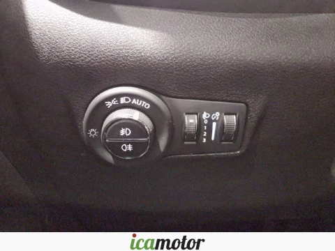 Jeep Compass eHybrid 1.5 MHEV 96kW Upland Dct