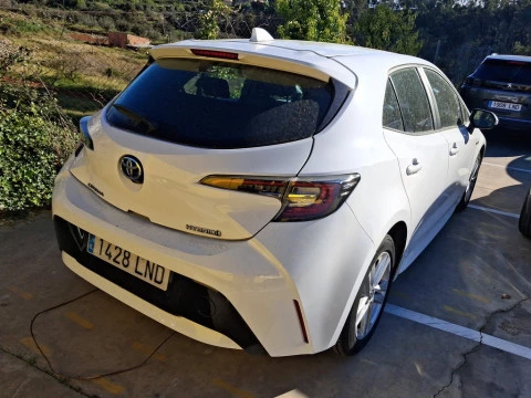 Toyota Corolla 1.8 125H ACTIVE TECH E-CVT