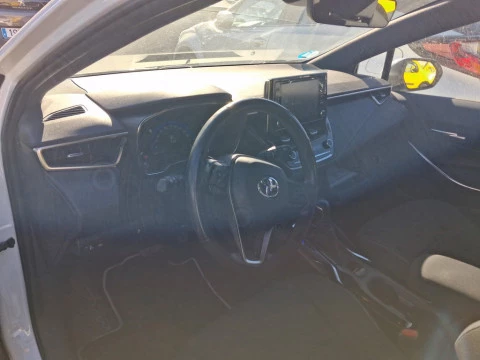 Toyota Corolla 1.8 125H ACTIVE TECH E-CVT