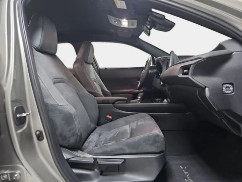 Lexus UX 2.0 300h UX Plus