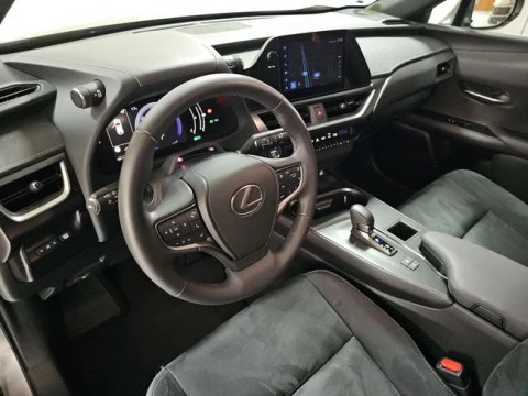 Lexus UX 2.0 300h UX Plus