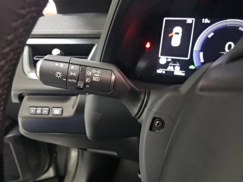 Lexus UX 2.0 300h UX Plus