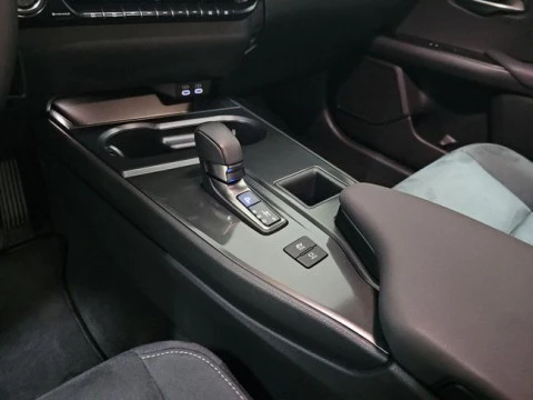 Lexus UX 2.0 300h UX Plus