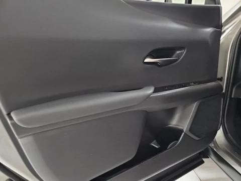 Lexus UX 2.0 300h UX Plus