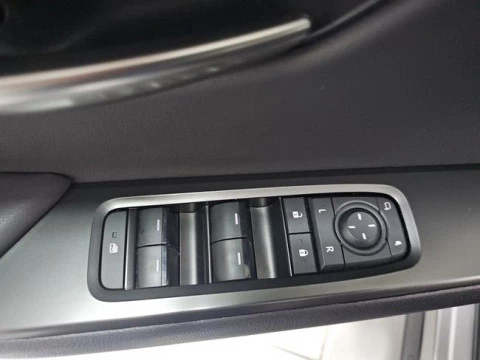 Lexus UX 2.0 300h UX Plus