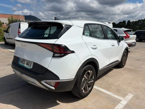 Kia Sportage 1.6 T-GDi MHEV 118kW (160CV) Drive 17