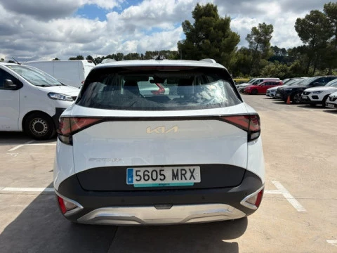Kia Sportage 1.6 T-GDi MHEV 118kW (160CV) Drive 17