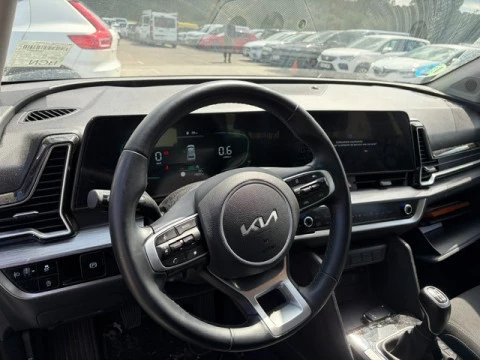 Kia Sportage 1.6 T-GDi MHEV 118kW (160CV) Drive 17