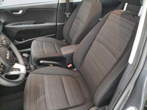 Kia Stonic 1.0 MHEV Drive MY22 100 CV