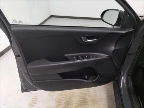 Kia Stonic 1.0 MHEV Drive MY22 100 CV