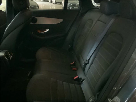 Mercedes-Benz GLC 200 d 4MATIC