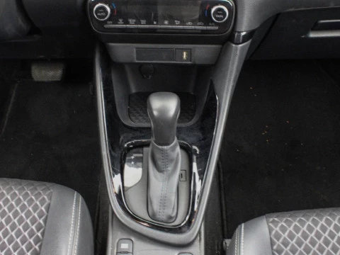 Toyota Yaris YA Yaris - MY21