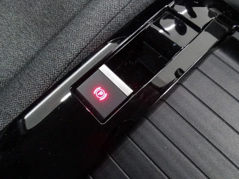 Citroën ë-C4 X eC4 X electrico 100kW 50KWh Feel Pack