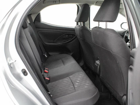 Toyota Yaris 1.5 VVT-I HEV ACTIVE PLUS 116 5P