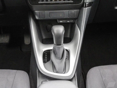 Toyota Yaris 1.5 VVT-I HEV ACTIVE PLUS 116 5P