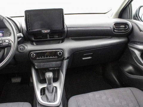 Toyota Yaris 1.5 VVT-I HEV ACTIVE PLUS 116 5P