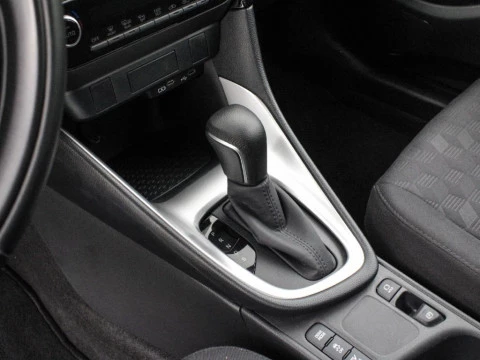 Toyota Yaris 1.5 VVT-I HEV ACTIVE PLUS 116 5P