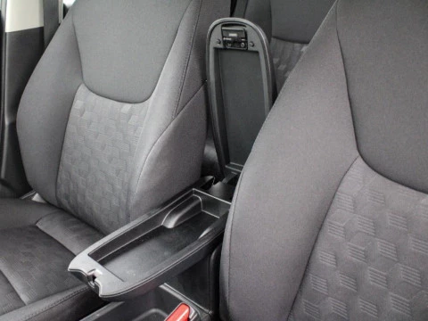 Toyota Yaris 1.5 VVT-I HEV ACTIVE PLUS 116 5P