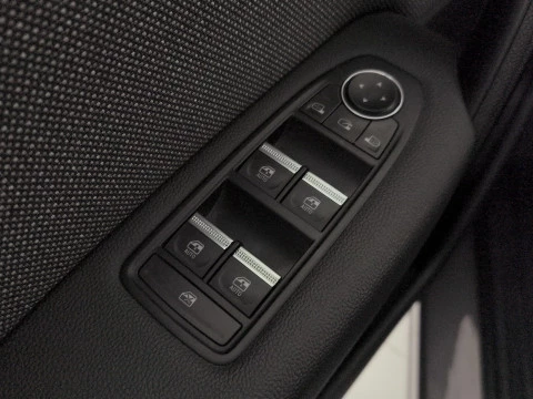 Renault Captur techno Eco-G 100cv (74 kW)