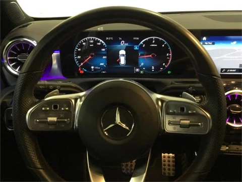 Mercedes-Benz CLA 200 D DCT Shooting Brake