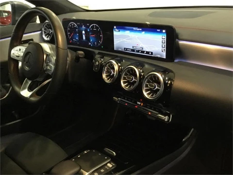 Mercedes-Benz CLA 200 D DCT Shooting Brake