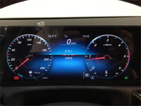 Mercedes-Benz CLA 200 D DCT Shooting Brake