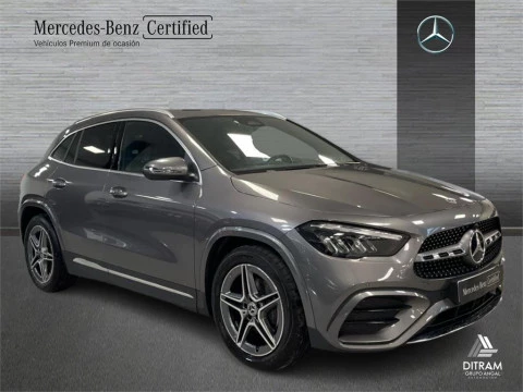 Mercedes-Benz GLA 200 D