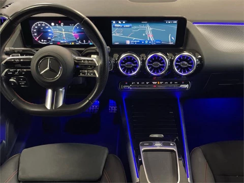 Mercedes-Benz GLA 200 D