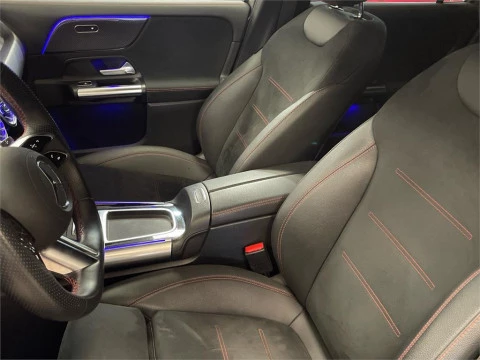 Mercedes-Benz GLA 200 D