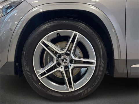 Mercedes-Benz GLA 200 D