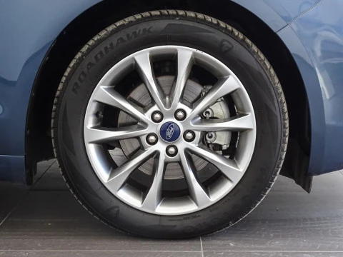 Ford Mondeo 2.0 TDCi 110kW (150CV) Titanium 235