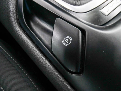 Ford Mondeo 2.0 TDCi 110kW (150CV) Titanium 235