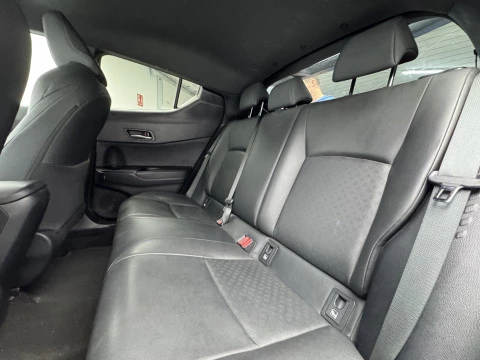 Toyota C-HR 1.8 125H Dynamic Plus