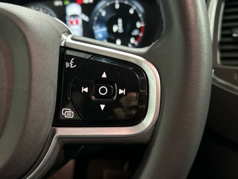 Volvo XC90 2.0 B5 D MOMENTUM PRO AWD AUTO 235 5P 7 Plazas