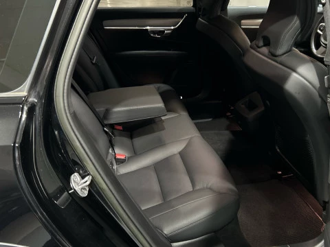 Volvo V90 Cross Country 2.0 B4 D CORE 4WD AUTO 197 5P