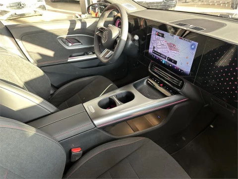 Mercedes-Benz CLA 250+ con tecnología EQ