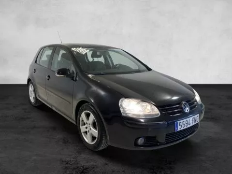 Volkswagen Golf 1.6 Highline