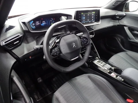 Peugeot e-2008 Electrico Allure 136 100kW